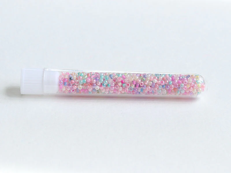 Perles de rocailles transparentes en tube - Mélange arc-en-ciel parme rosé - 2 mm – Image 6
