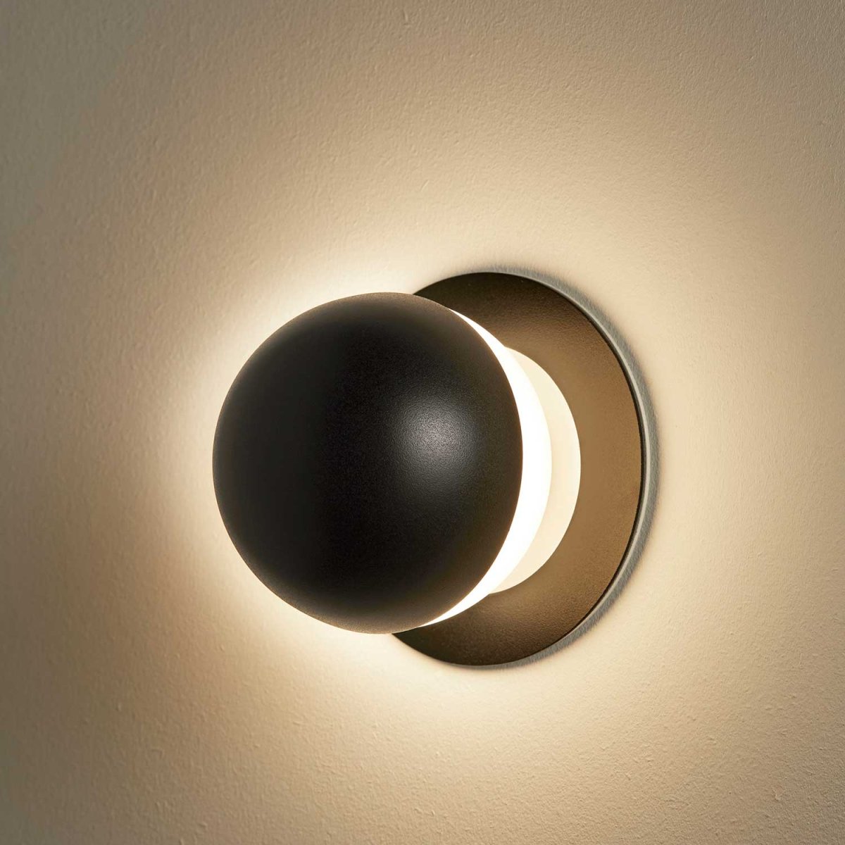 Alfi - Applique murale ronde en acier pour salon moderne – Image 9