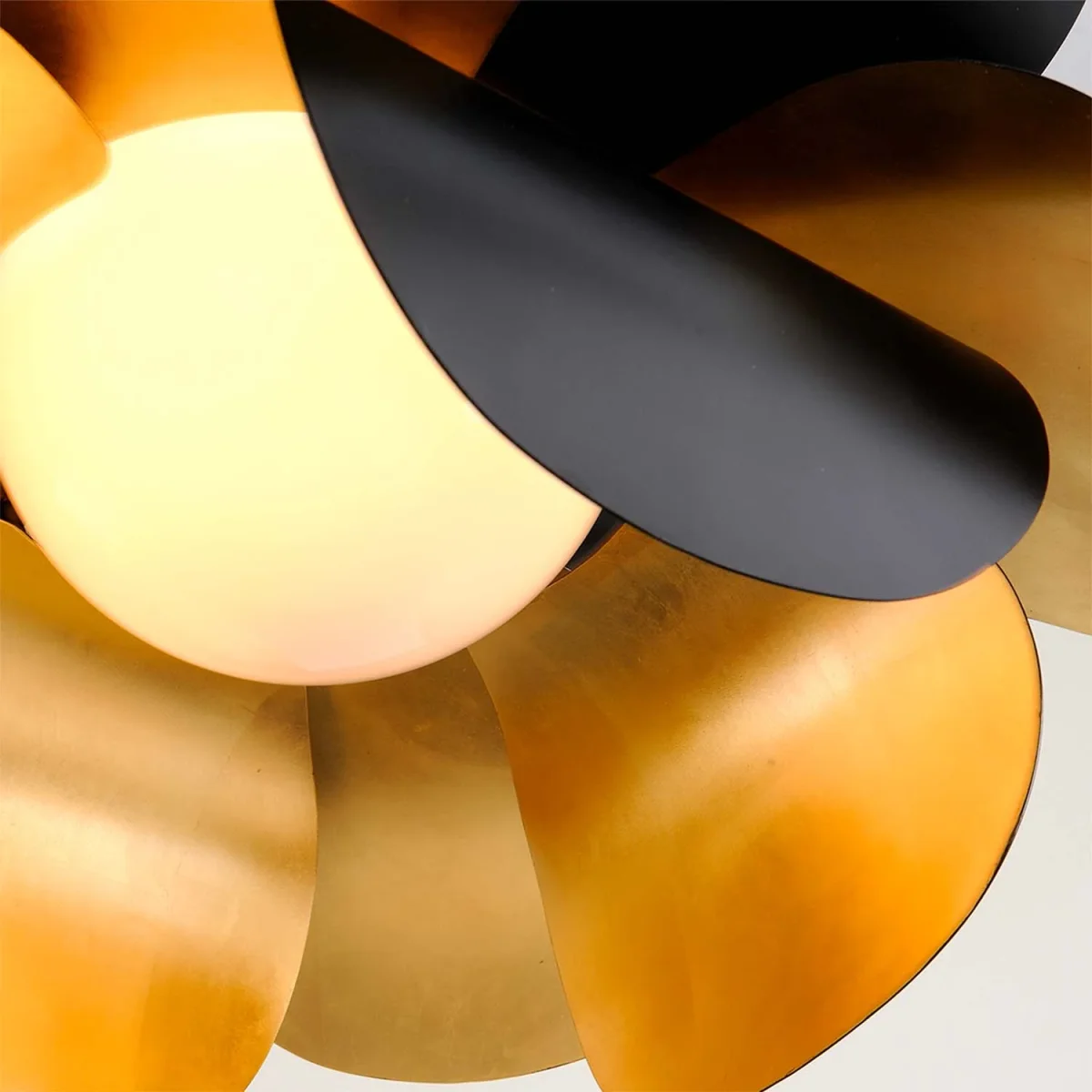 GINGER - Lustre fleur noir et doré pour chambre chic – Image 3